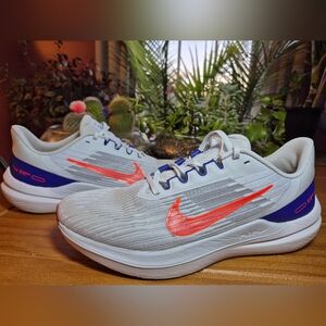 Nike Air Winflo 9 Sneakers - Mens Size 10